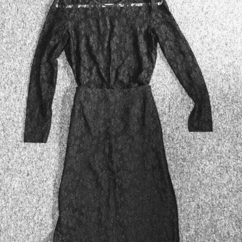 Bianca: Black lace two piece dress